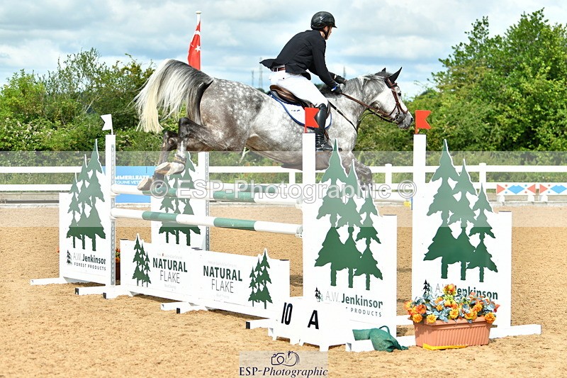 230721A-102135-05102 - Cls 30, 6 Yr Olds 1.20m