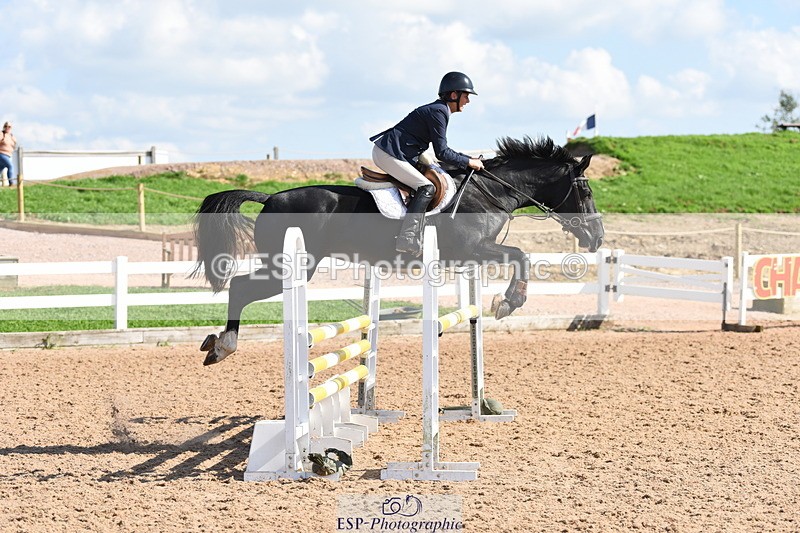 230915A-150032-00726 - Cls 12 1.05m Amateur Qualifier