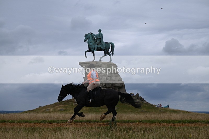 DSC_5556 - Time at Statue 11:46 to 12:16