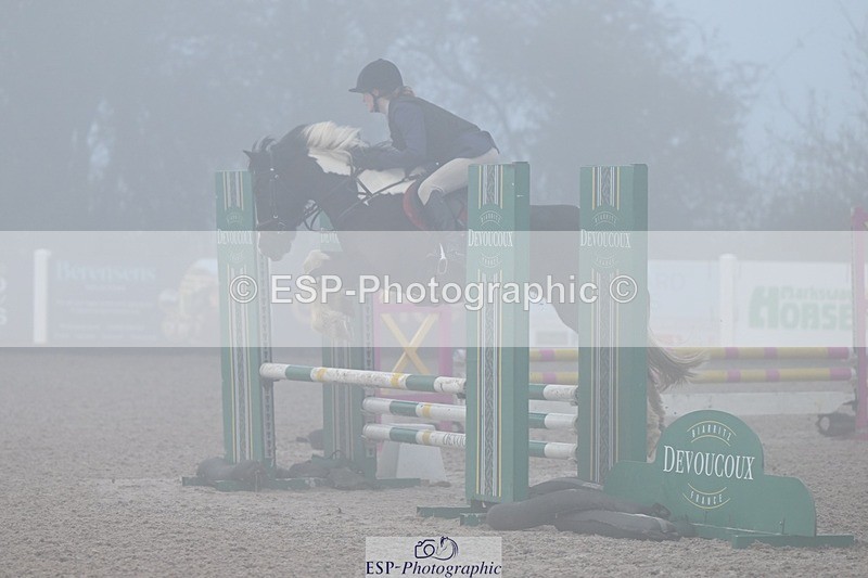 251115-094520-00024 - Cls 3 Pony Intro 70cm