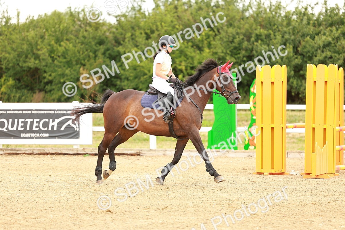 SBM_001592 - Class 9 - Senior British Novice - 90cm