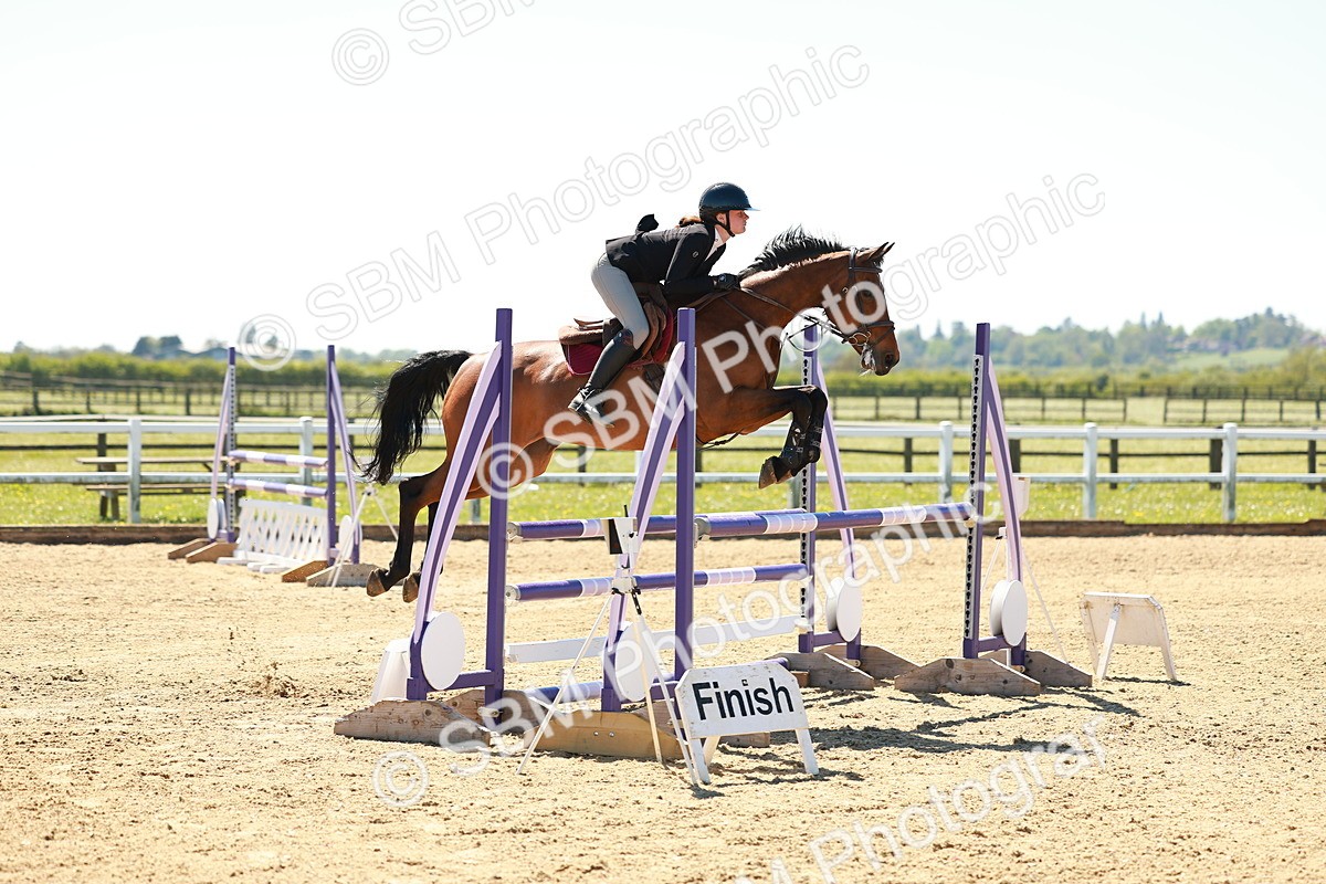 SBM_001353 - Class 4 - Senior Newcomers 1.10m