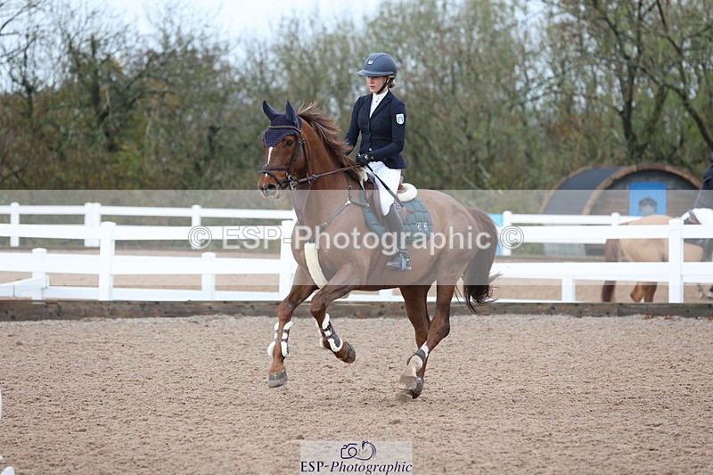 231112A-145820-05084 - Cls 21 Foxhunter & 1.20m Open