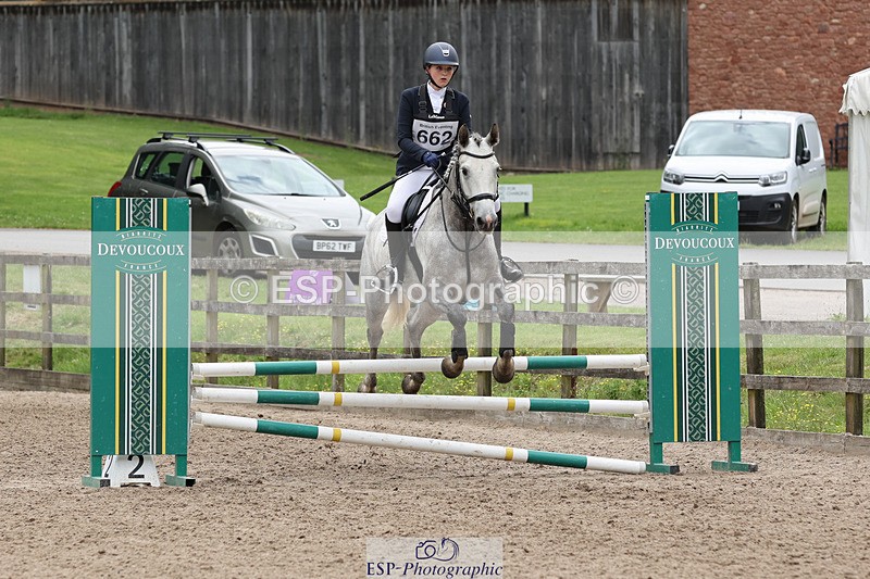 240804-145322-16135 - 662-Phoebe_Annear-THE_RIDGE_CROSS_FESTY