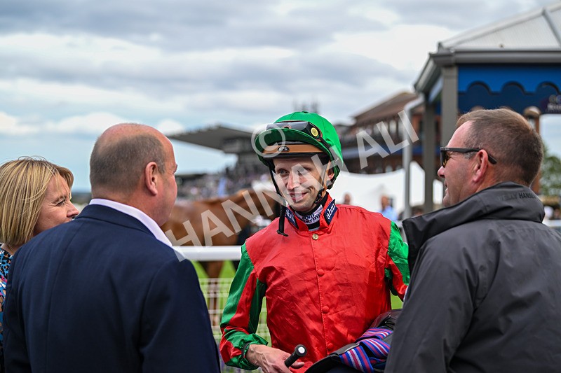 300825-Race 5-High On Hope-1577 - Race 5