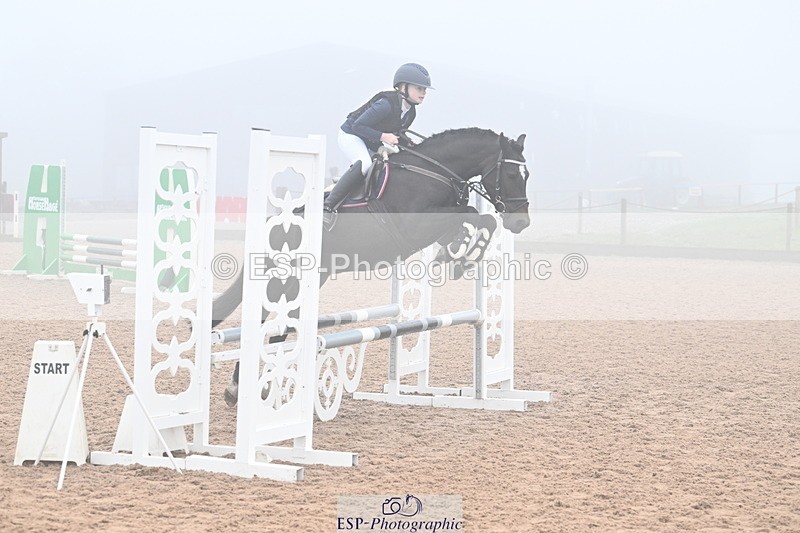 240907A-092510-00109 - Cls 1 Pony Intro 70cm