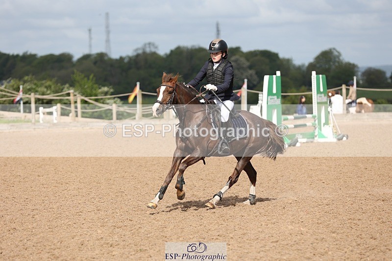 250505-094227-03947 - Cls 1 Pony Intro 70cm