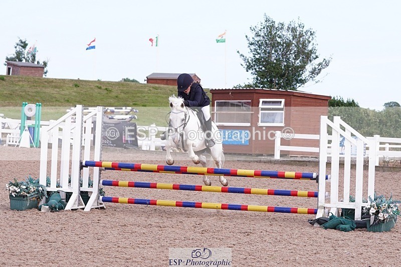 250629-172632-13244 - Cls 33 Stepping Stones 128cm and 138cm