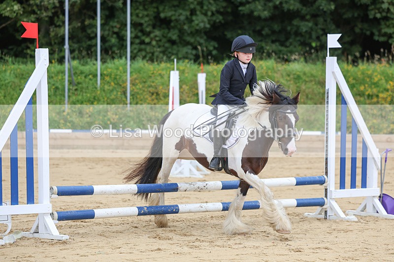 3E7A2081 - Class 2: 50cm Restricted