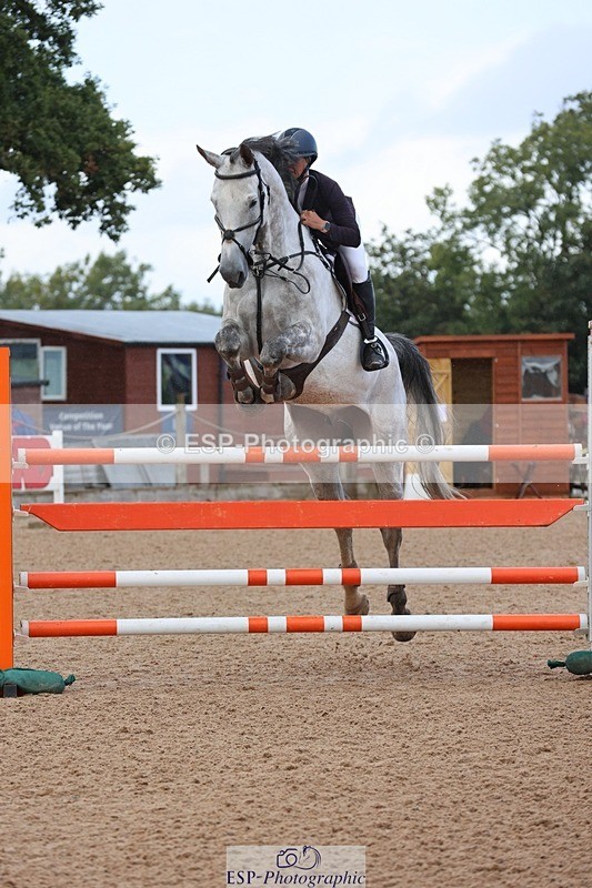 250911-120046-01303 - Cls 3 Snr Foxhunter