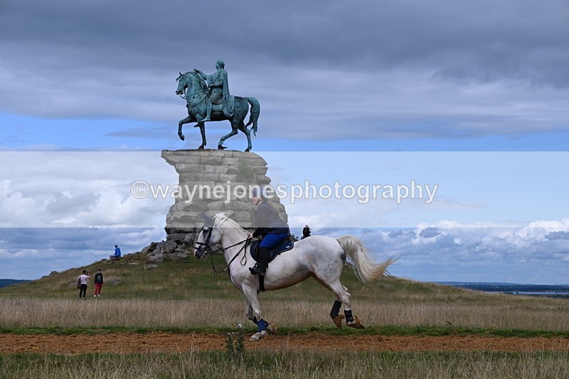 DSC_8816 - Time at Statue 14:33 to 15:10