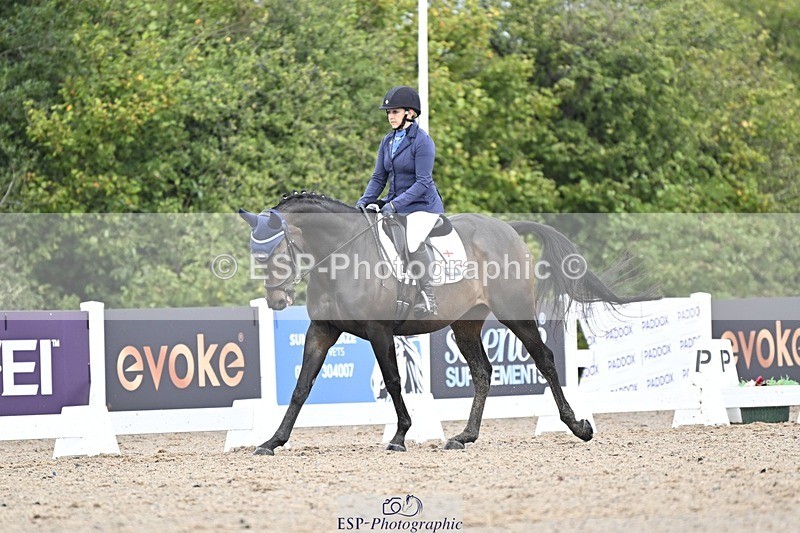 250907-110459-06490 - 033-Caroline.HeardNever.Wait