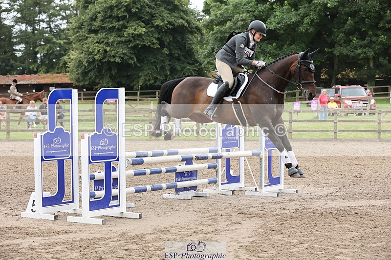 240804-144552-16076 - 608-Heather_Johnson-MUNDUS_MEUS