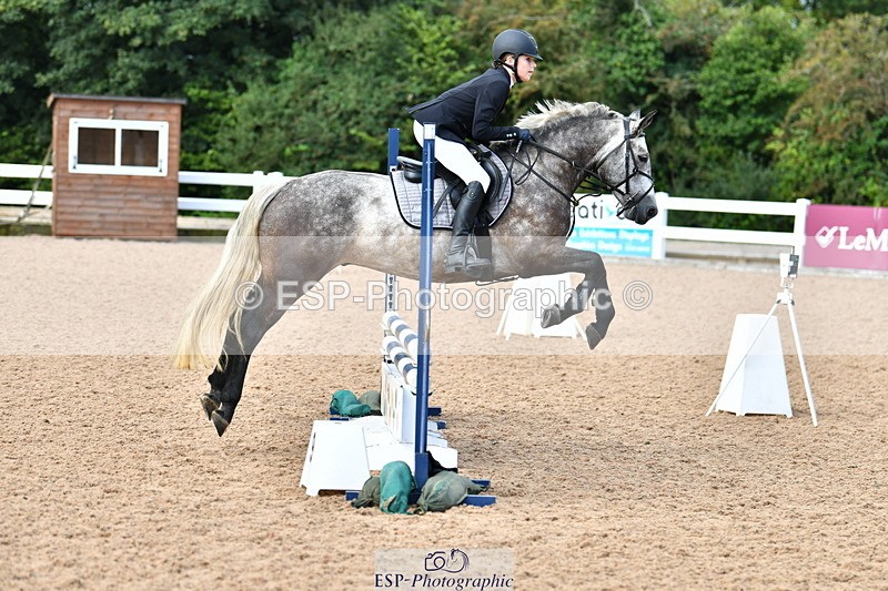 230819A-094124-00075 - Cls 20 Pony Intro 70cm