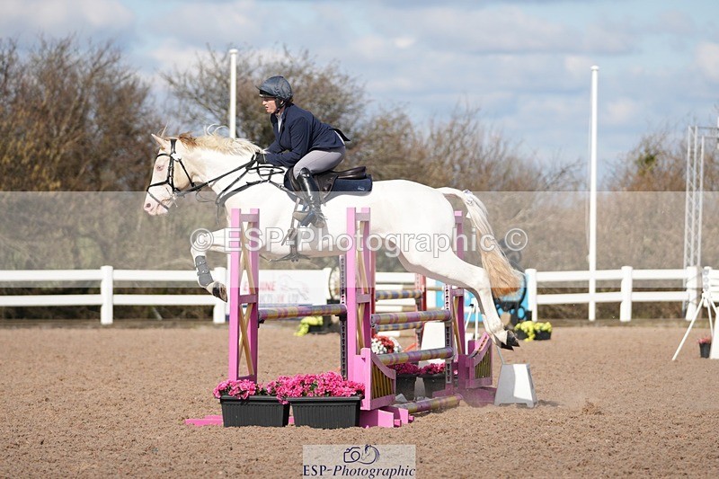 250316-105141-05968 - Cls 21 British Novice and 90cm