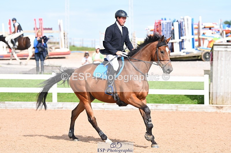 230718A-164452-00134 - 70cm