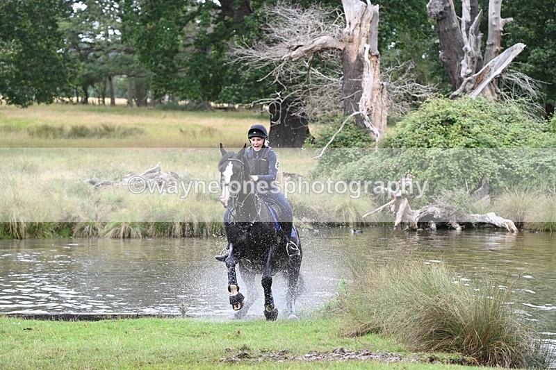 WJ7_2640 - Time at Water 11:37 to 12:13