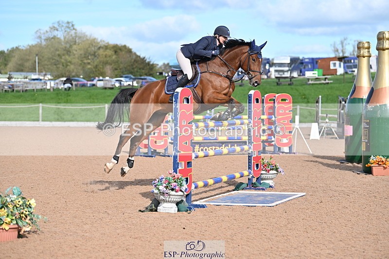 231015A-124722-07997 - Cls 30 Foxhunter & 1.20m Open