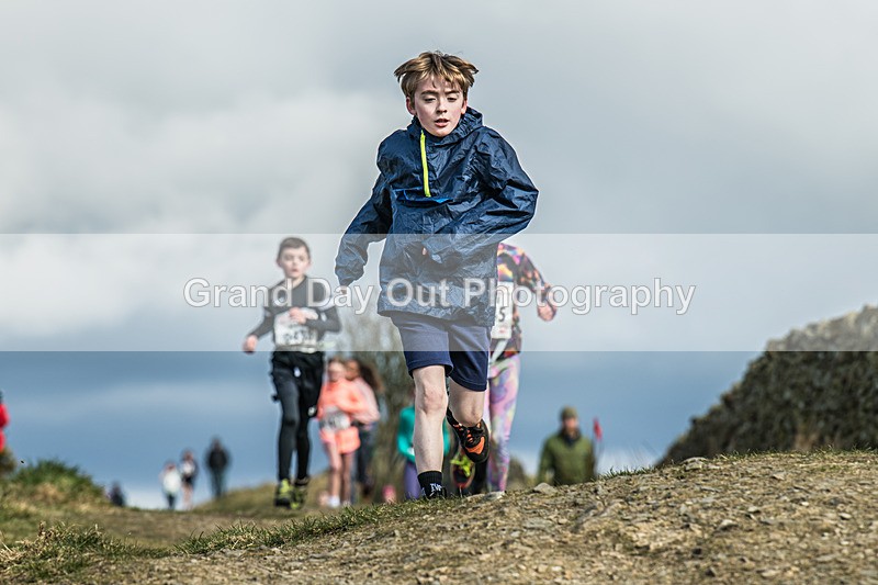 Helm Hill -188 - Kendal Winter League Helm Hill Fell Races (Under 13/15/17 & Seniors) Sunday 16th March 2025
