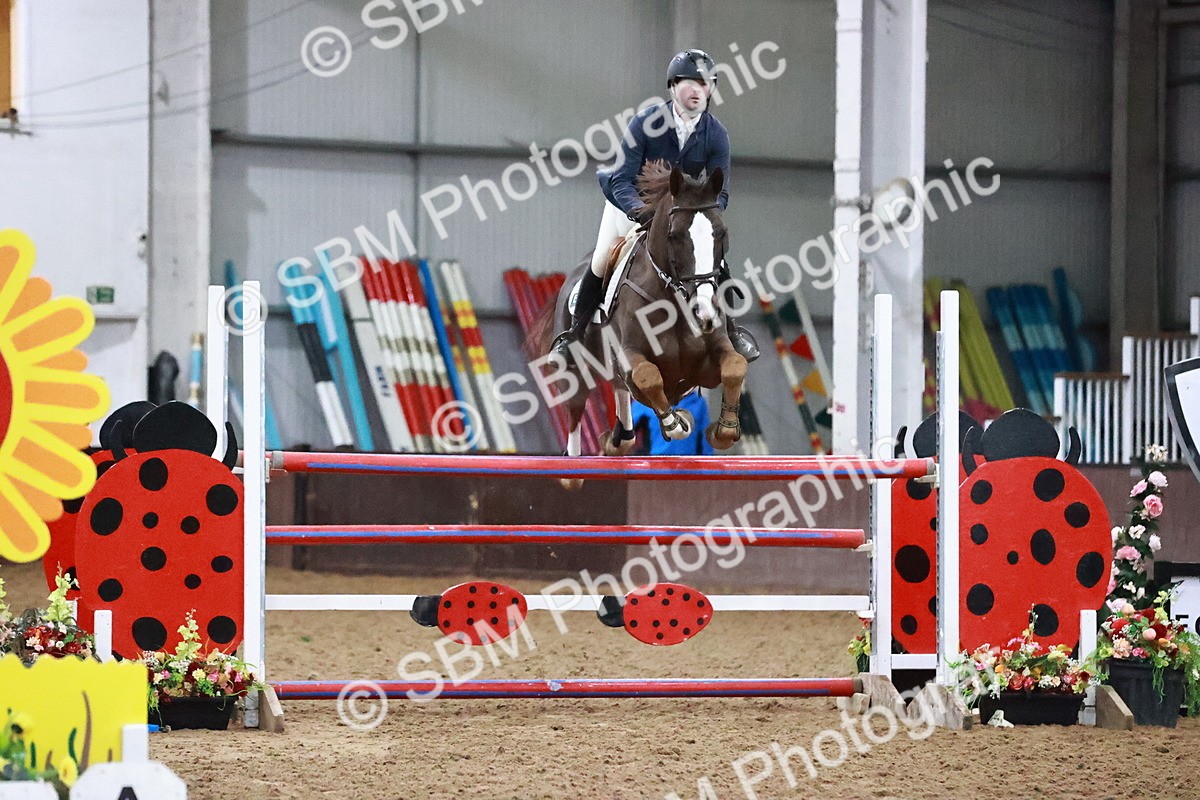 SBM_001687 - Class 5 - Senior Foxhunter 1.20m