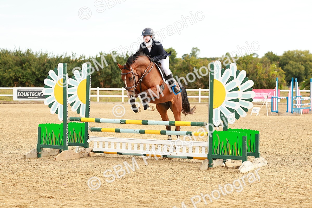 SBM_002208 - Class 9 - Senior British Novice - 90cm