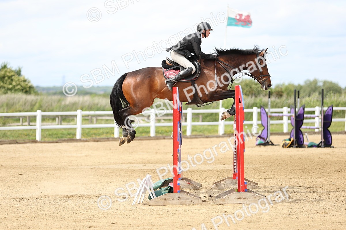 SBM_001184 - Class 5 - Senior Foxhunter - 1.20m
