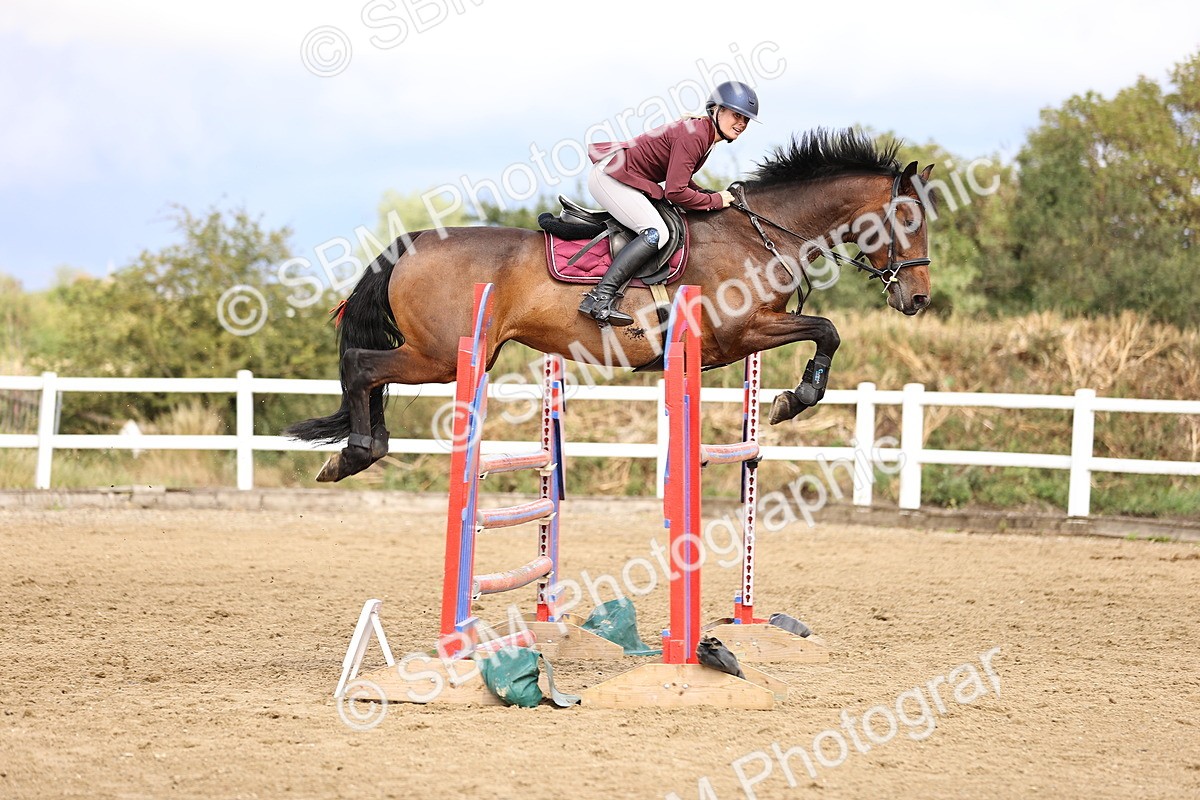 SBM_027034 - Class 13 - Senior Newcomers - 1.10m