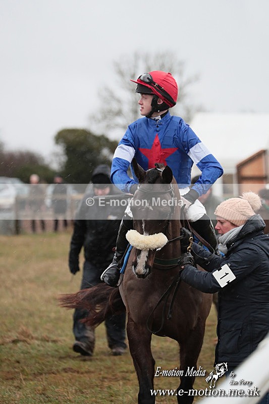 PtP 260125 23 - Cocklebarrow Point-to-Point racing with the Heythrop Hunt 26/01/25
