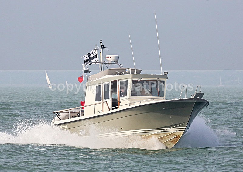 140928 KRUGEN V CH E59205 TARGA 27 WT7A6945 - Work / Fishing Boats