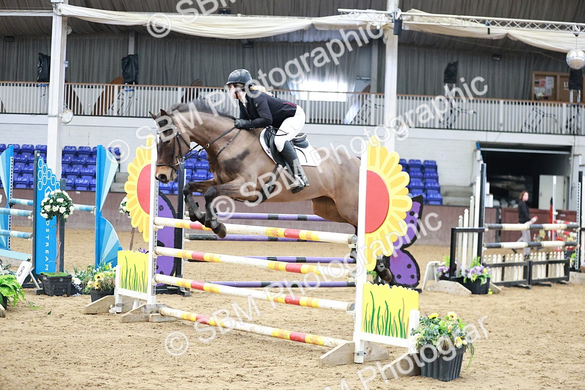 SBM_000766 - Class 4 - Senior Newcomers - 1.10m