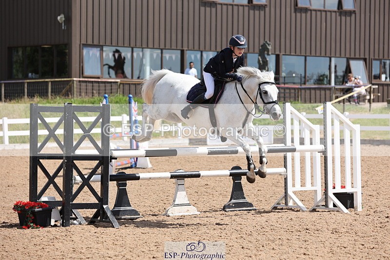 240629A-112907-04558 - Cls 17 Discovery and 90cm Open