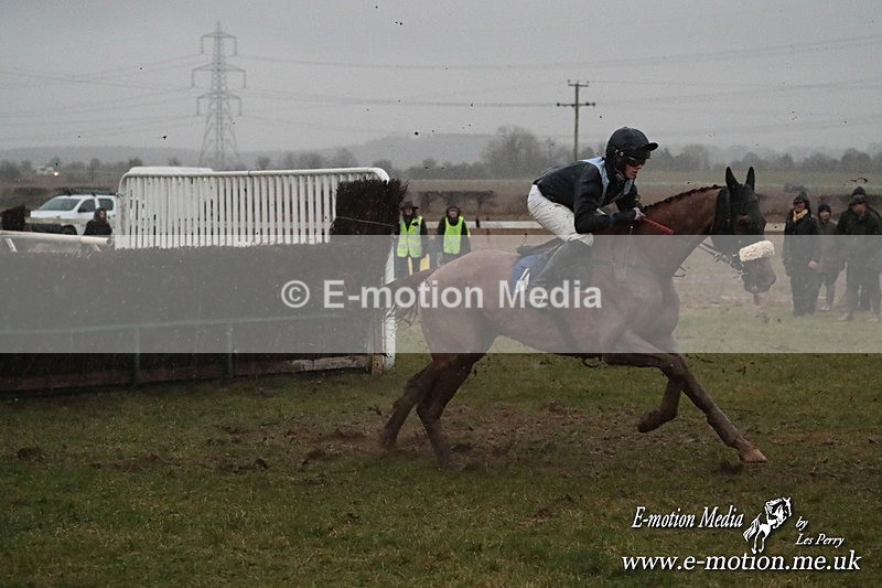 PtP 260125 1253 - Cocklebarrow Point-to-Point racing with the Heythrop Hunt 26/01/25