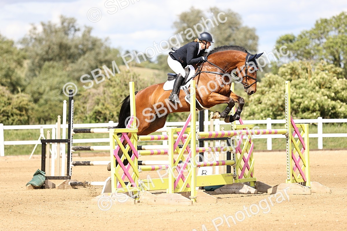 SBM_003502 - Class 12 - Senior Open - 1.15m