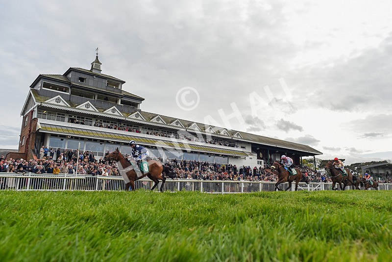 200424-Race 1-Miss Lamai-2-2 - Race 1