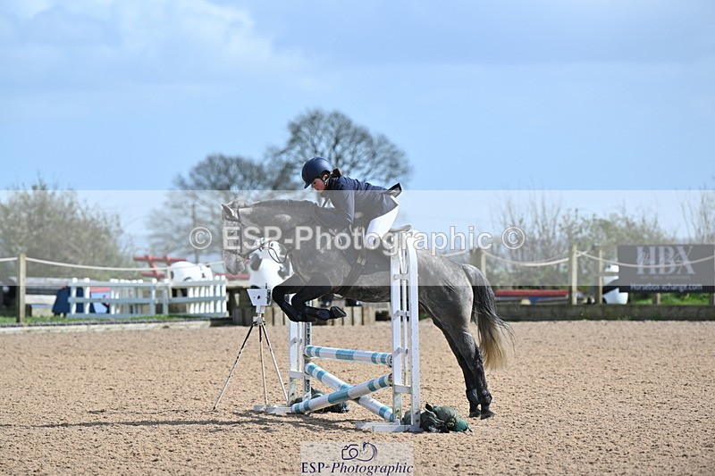 240409A-DSC_0260-01612 - 60cm