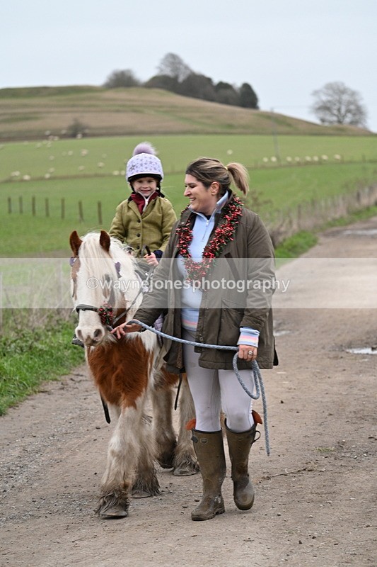 WJ7_1443 - Walk Home