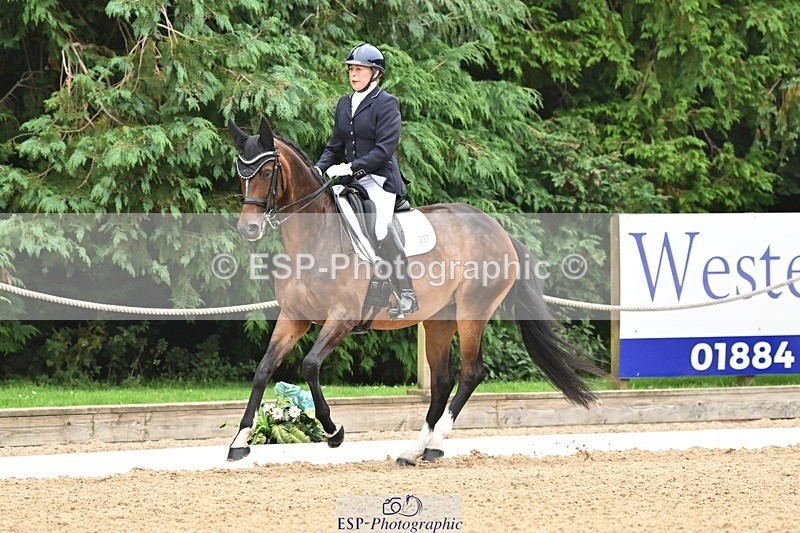 240811-123604-05762 - 237-Debbie.Summerfield-I.Cleo