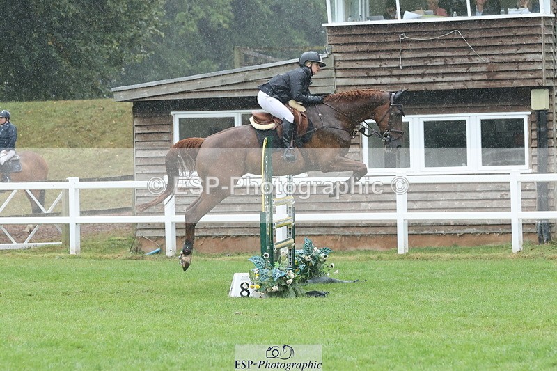 250830A-141835-06945 - Cls 16 Snr Newcomers and 1.10m Open