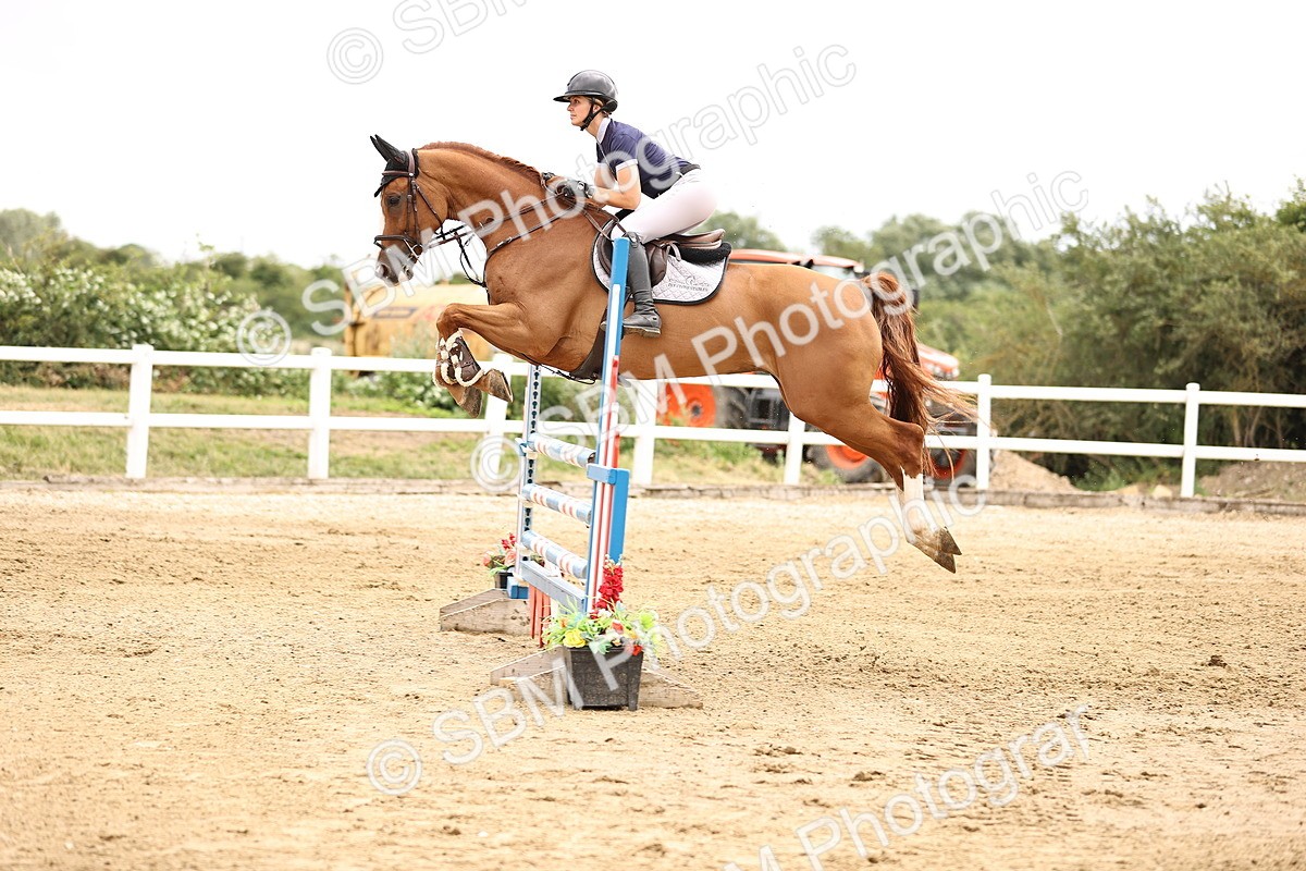 SBM_003216 - Class 21 - Senior Newcomers - 1.10m