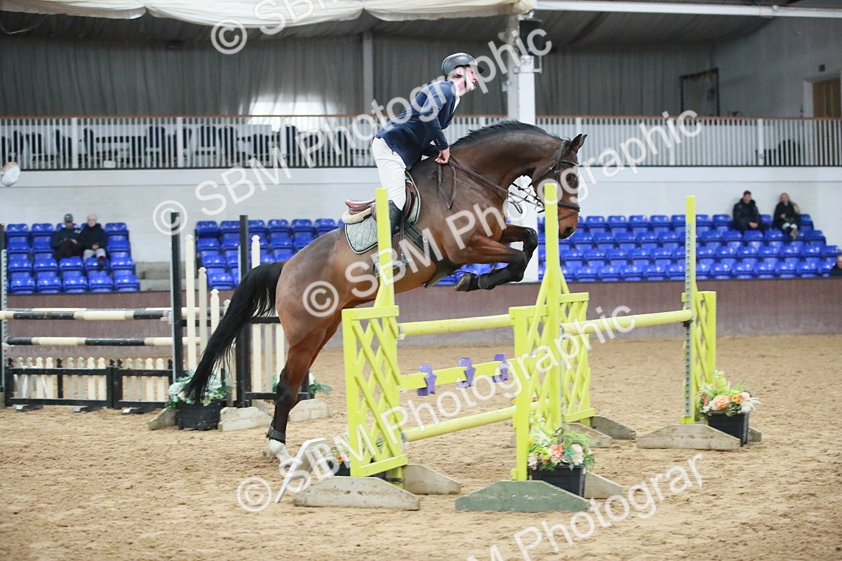 SBM_001152 - Class 4 - Senior Newcomers - 1.10m Open