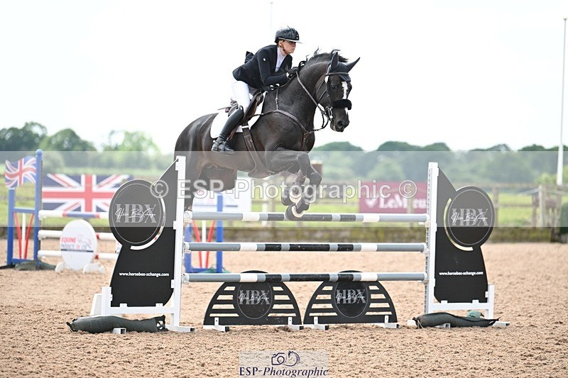 250611-134536-00705 - Cls 6 Snr Foxhunter & 1.20m Open