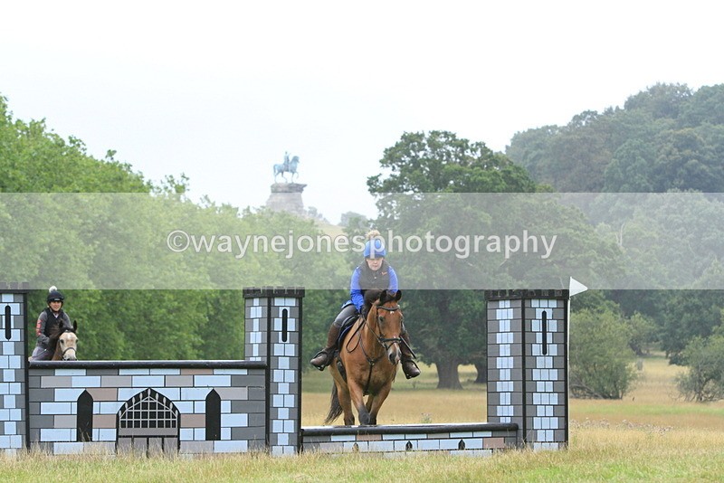 IMF_1581 - Time at Castle Jump 09:18 to 10:15