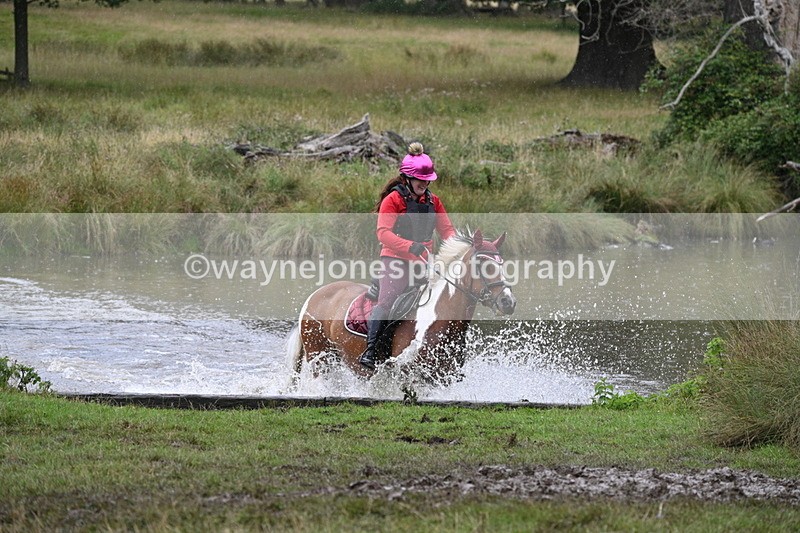 WJ7_5578 - Time at Water 14:00 to 14:53