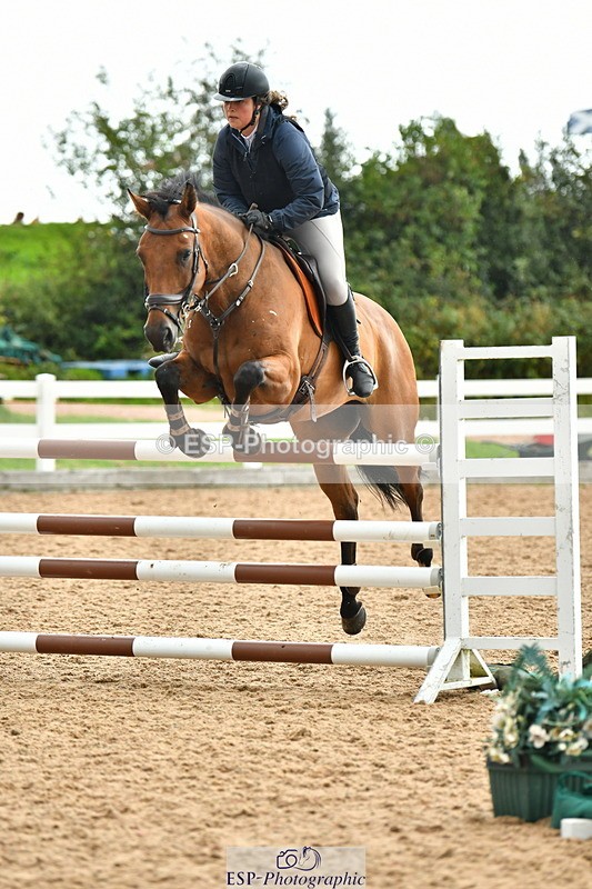 230812A-170744-10693 - Cls 30 A&B 1.10m Nat Am Qual & 1.10m Open