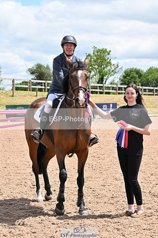 240608A-140353-02696 - Cls 4 Snr Newcomers and 1.10m Open