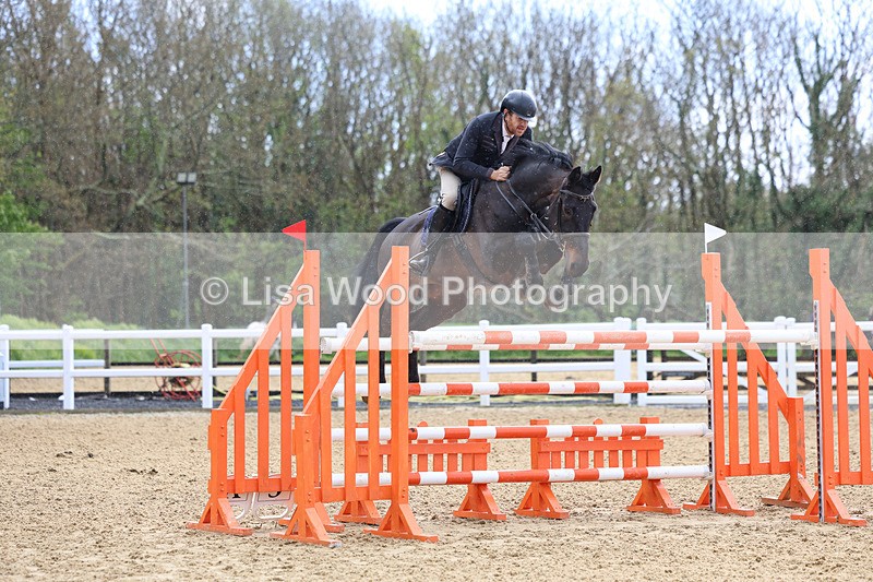 3E7A2482 - Class 9: Senior 1.30m open