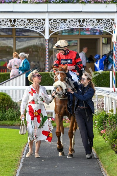 140625-Race 7-Kats Bob-3946 - Race 7 5.20pm Bosun's Restaurant Handicap
