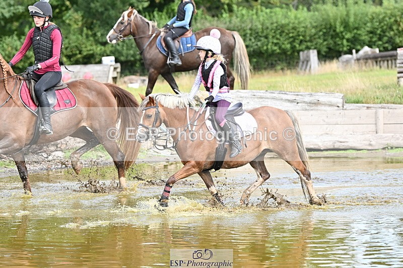 250821B-105523-00246 - Group C - Laraine