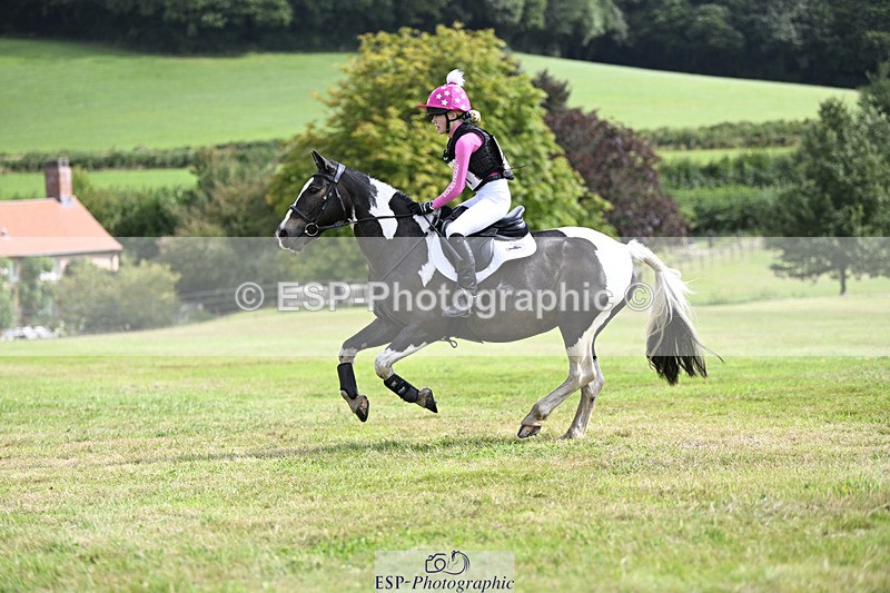 240825X-104335-31424 - 70cm XC 10.00 to 11.00