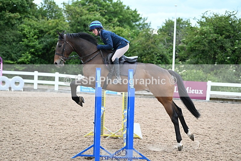 240611A-165737-00366 - 70cm